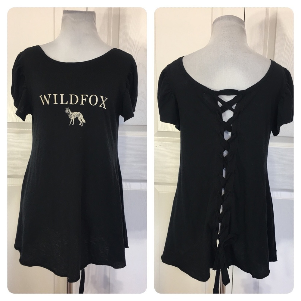 NWT! Wildfox “Foxy Wildfox” lace up tee
